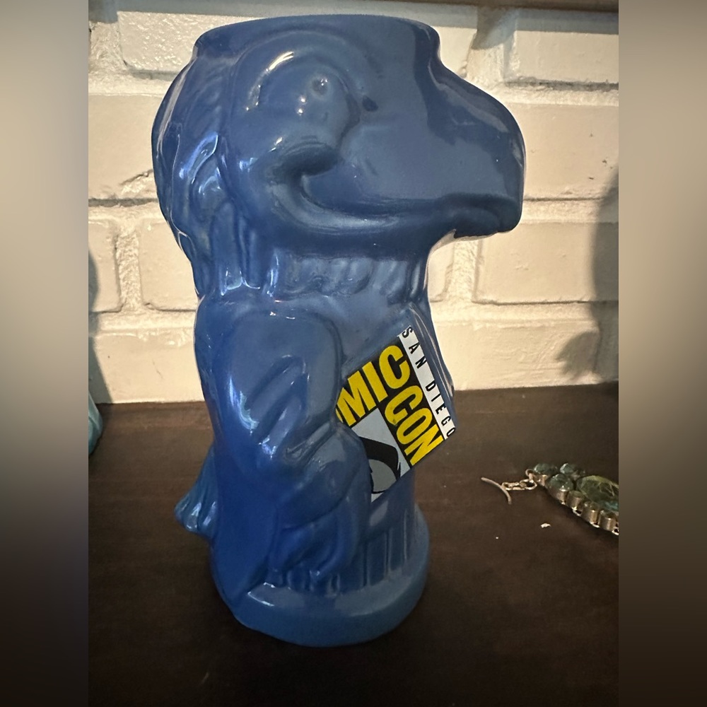 Comicon tiki mug or vase